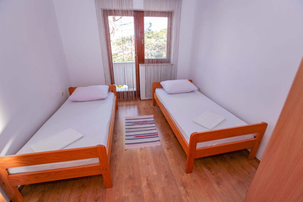 Apartments Dinko โนวาลยา ภายนอก รูปภาพ