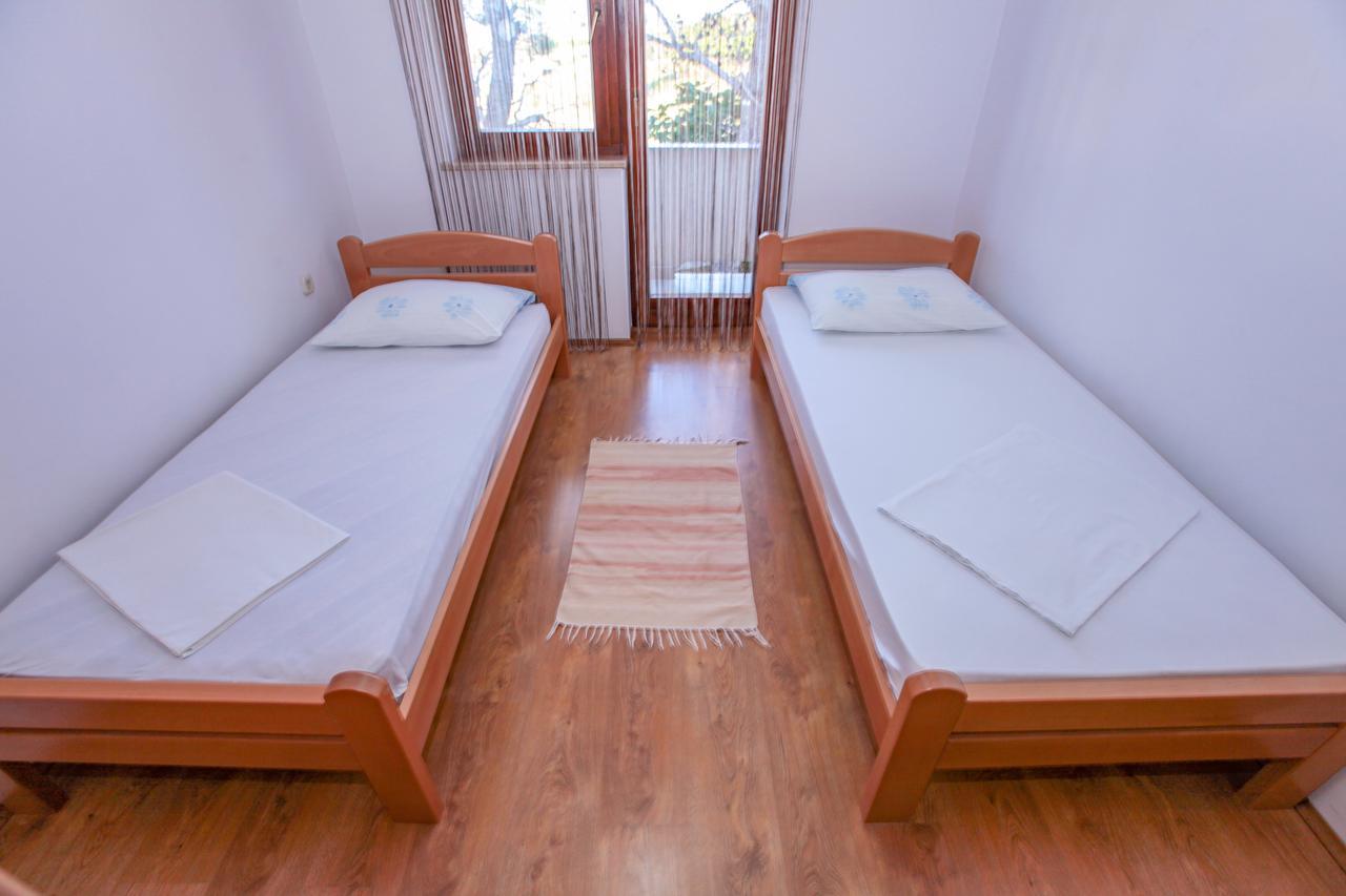 Apartments Dinko โนวาลยา ภายนอก รูปภาพ
