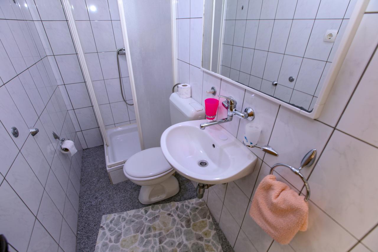 Apartments Dinko โนวาลยา ภายนอก รูปภาพ